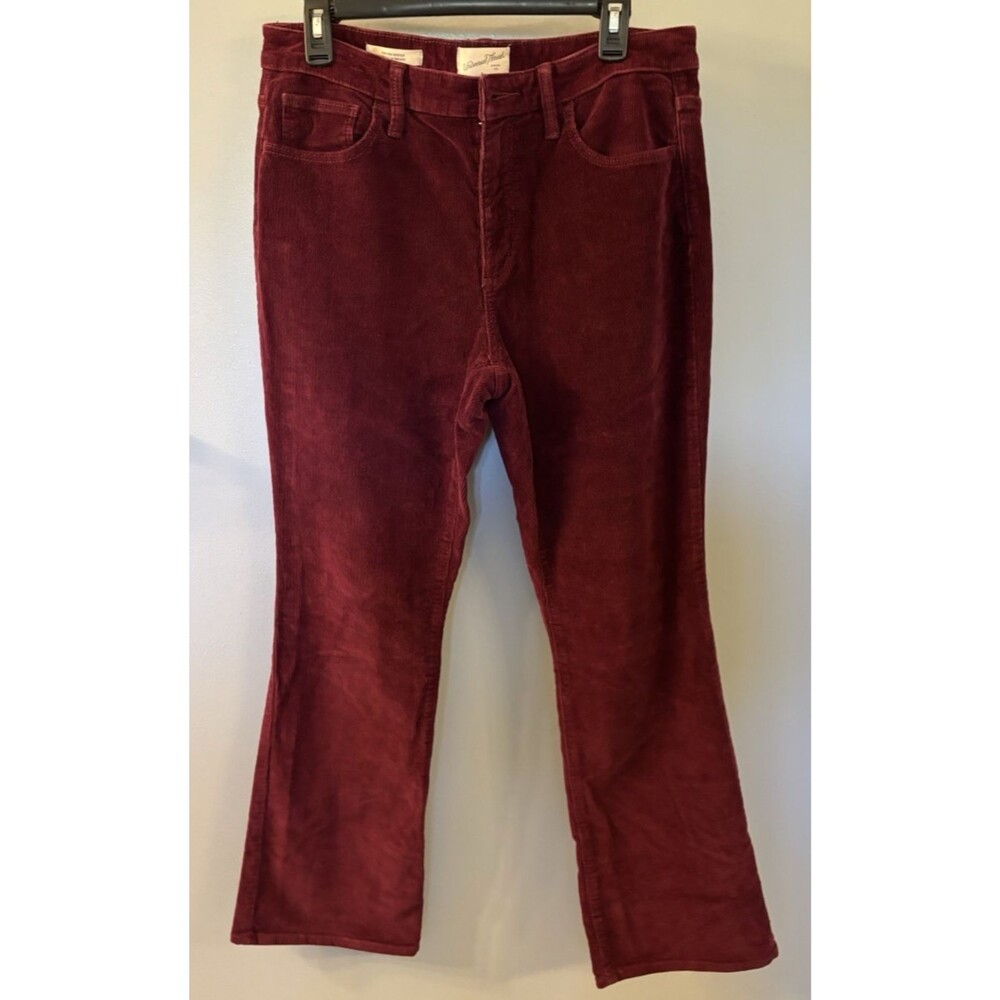 Universal Thread Women’s Burgundy Corduroy Pants Size 14